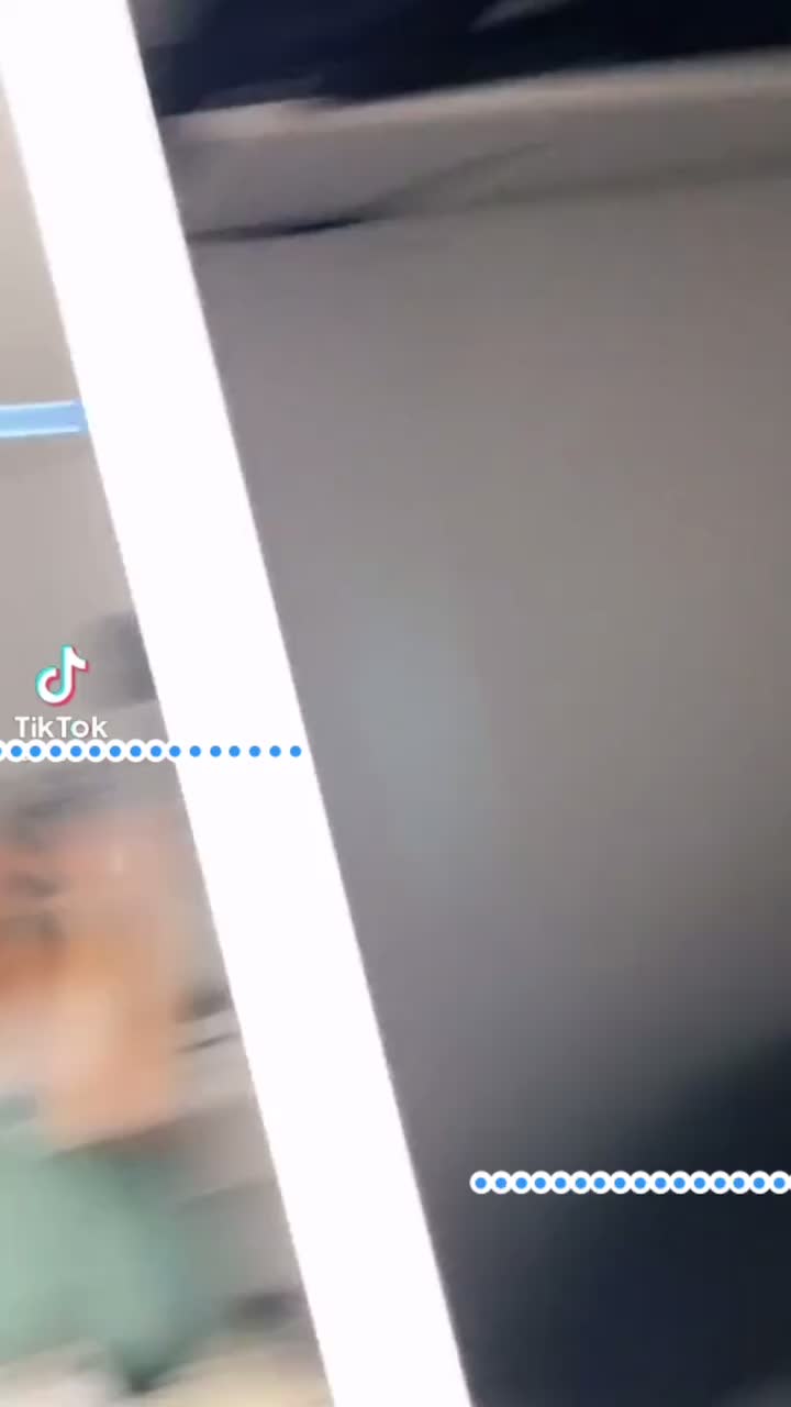@Hello 👁👄👁
