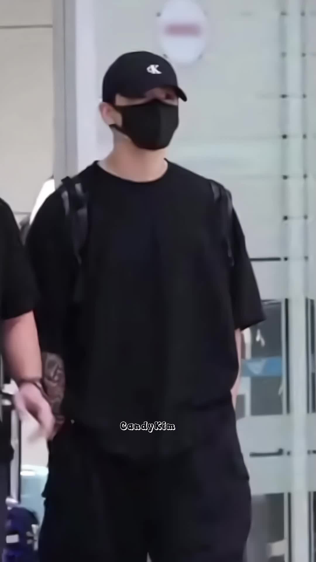 @tae_kookie