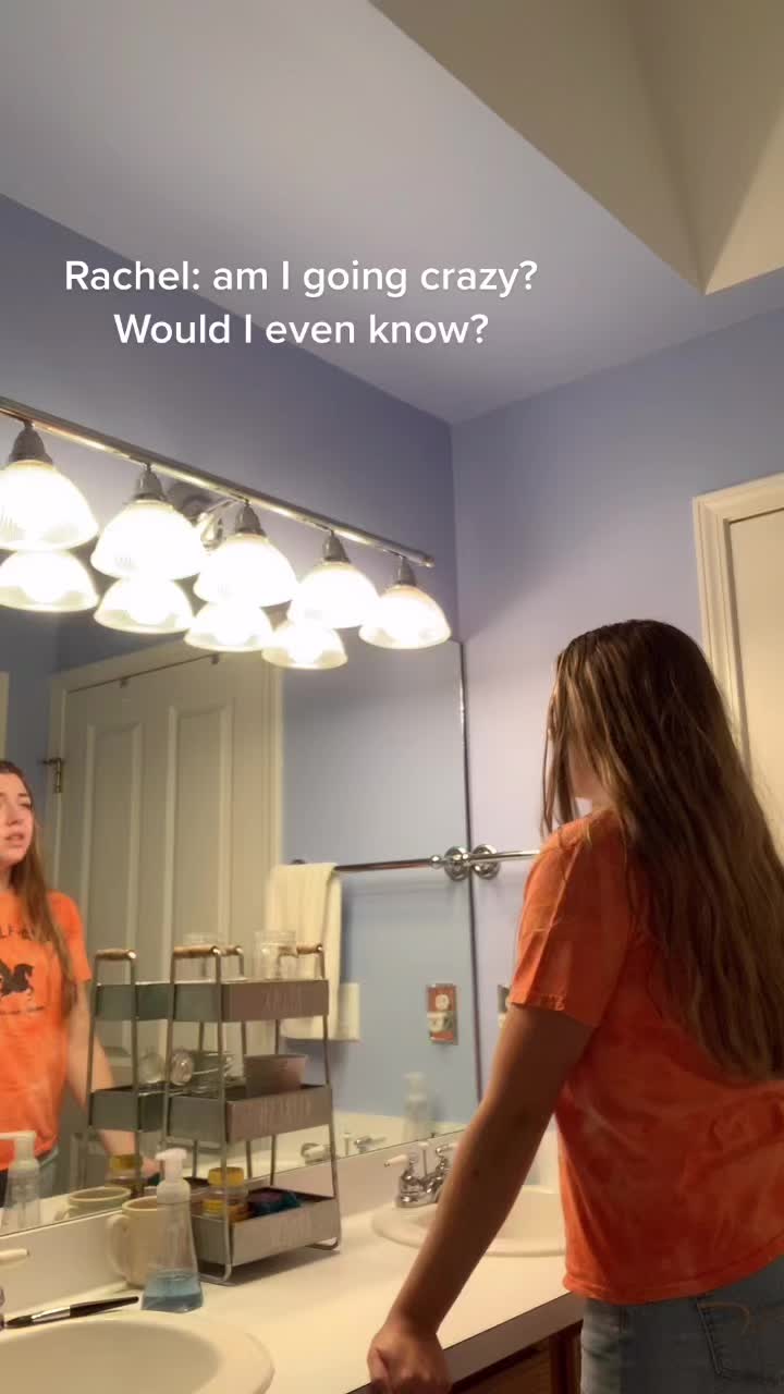 @Hailey