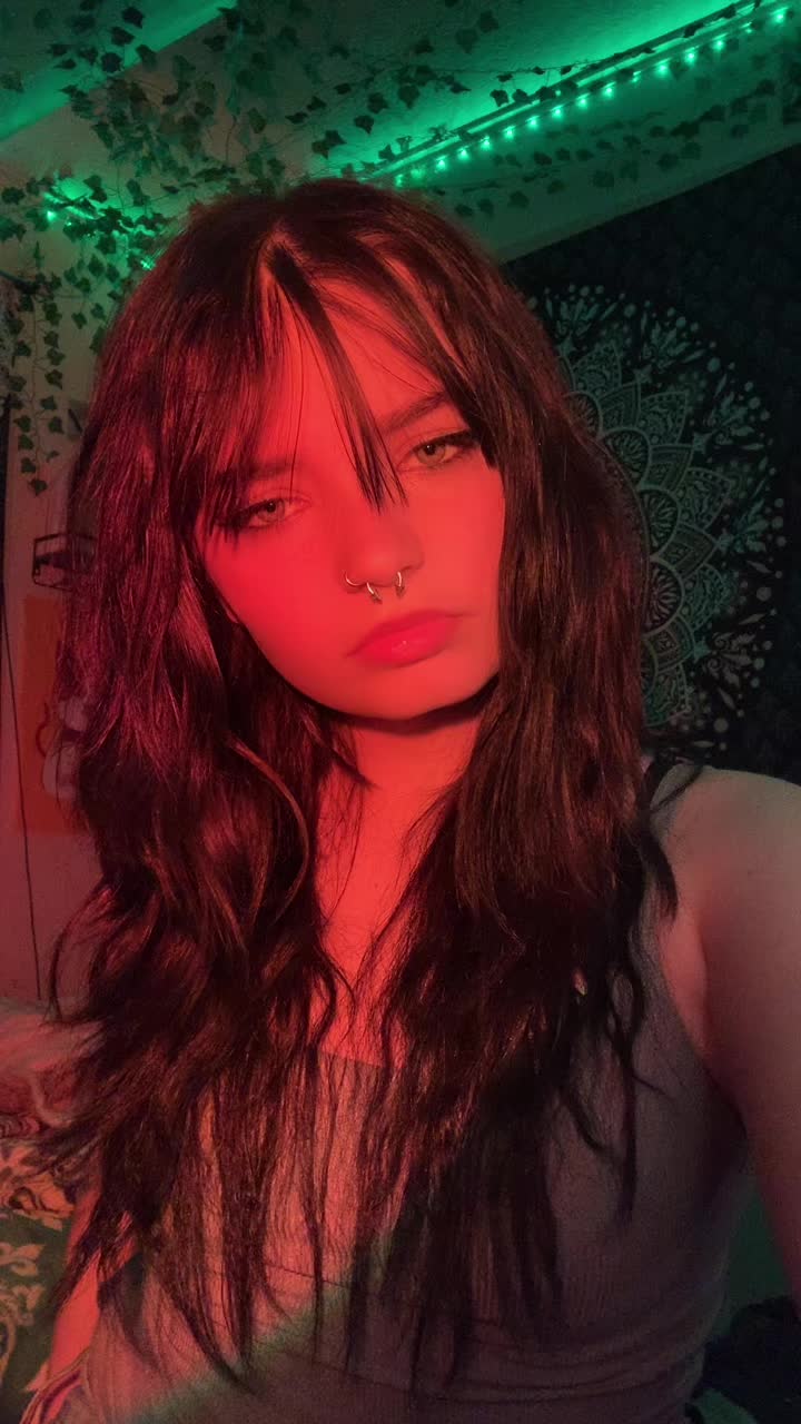 @Kaylee👩🏻❤️💋👩🏻