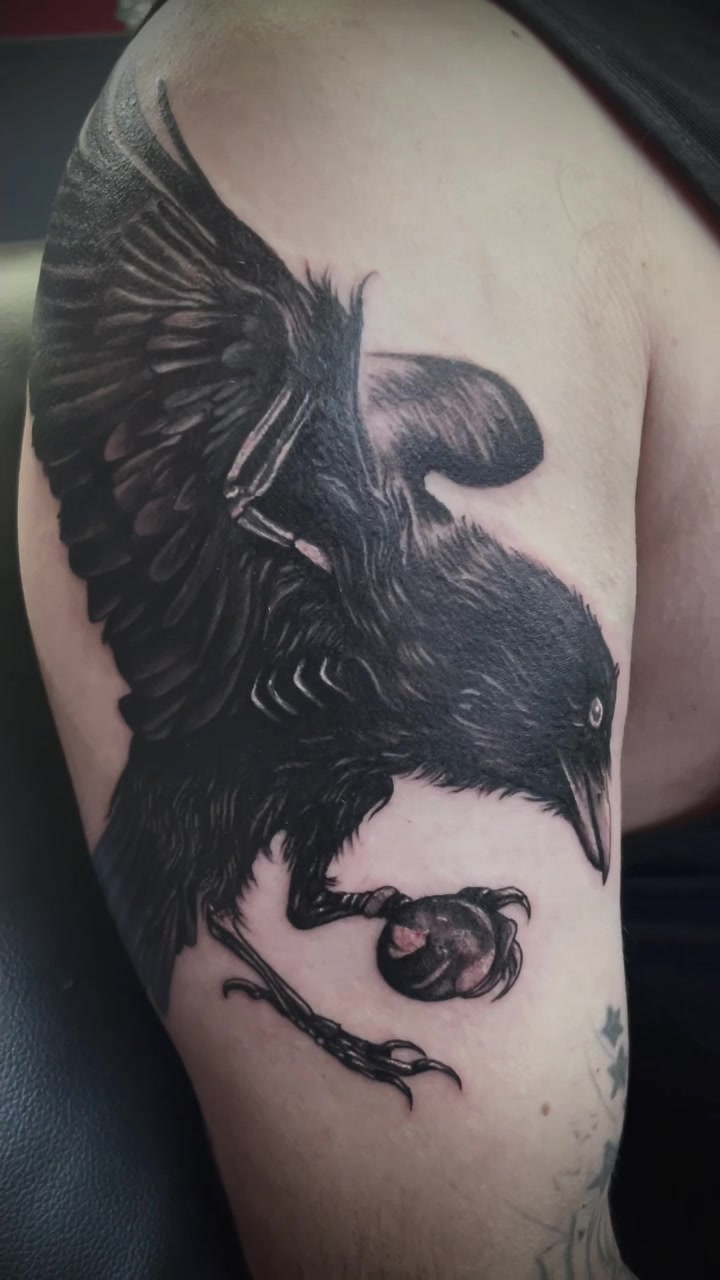 @Lowri Elizabeth Tattoo