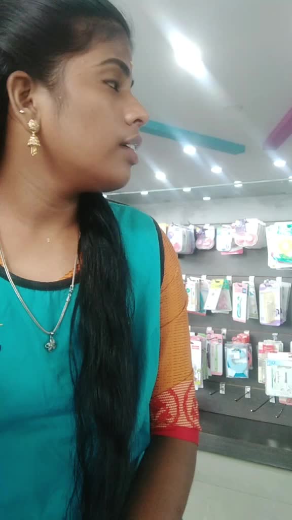 @Lovely aarthi😍