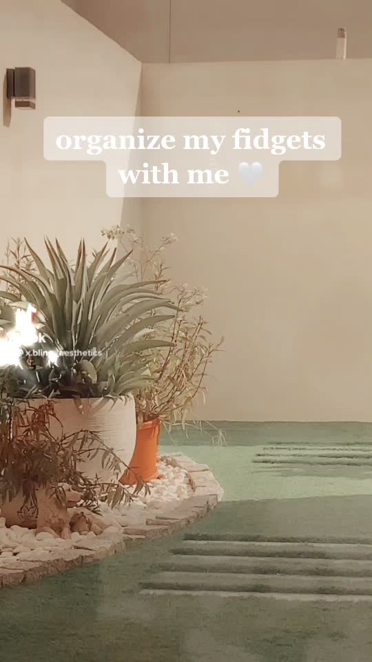 @🤍⛅️🐚✨