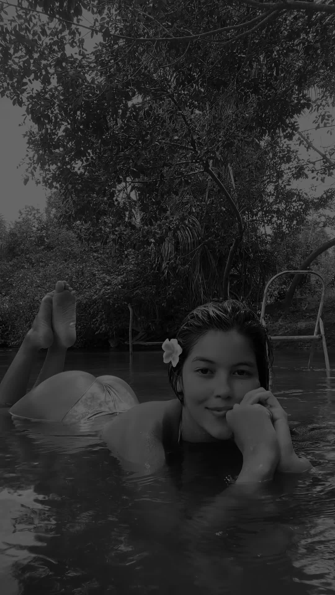 @Crisley Vitória 🧜🏻♀️✨