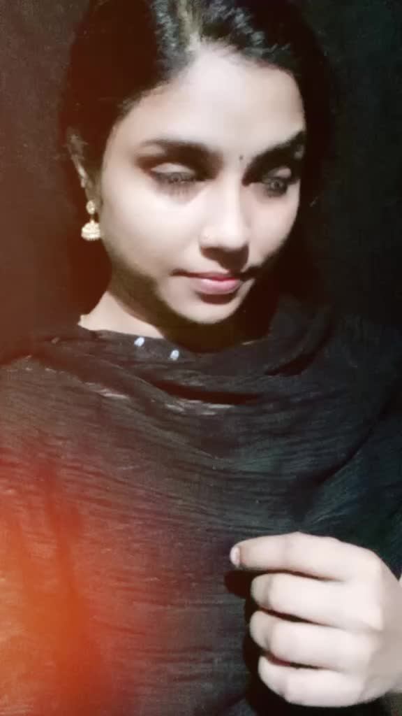 @💕AiswaryA💕
