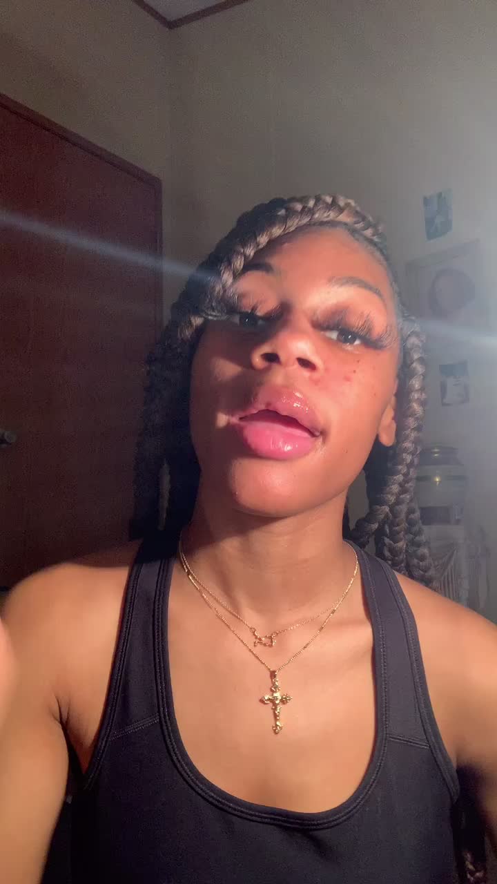 @Niah🤣😘