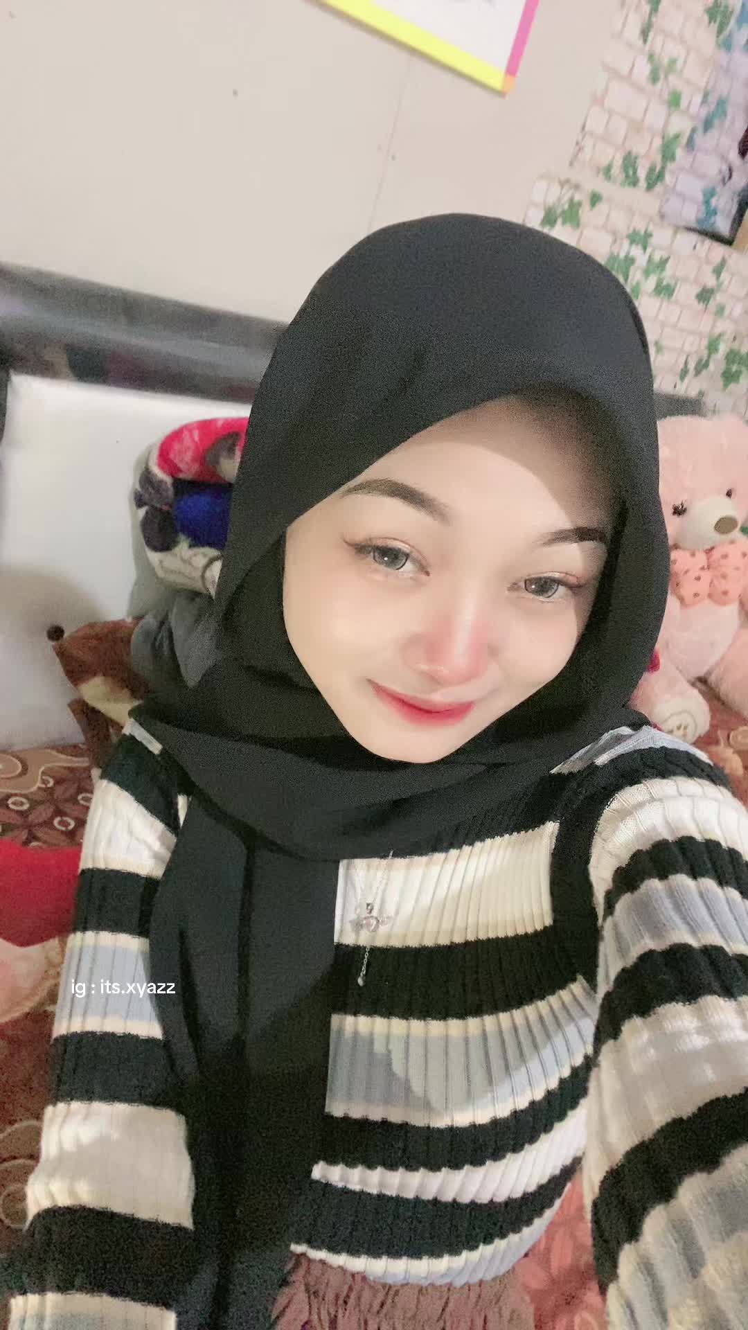 @Isma🦋| IG : its.xyazz