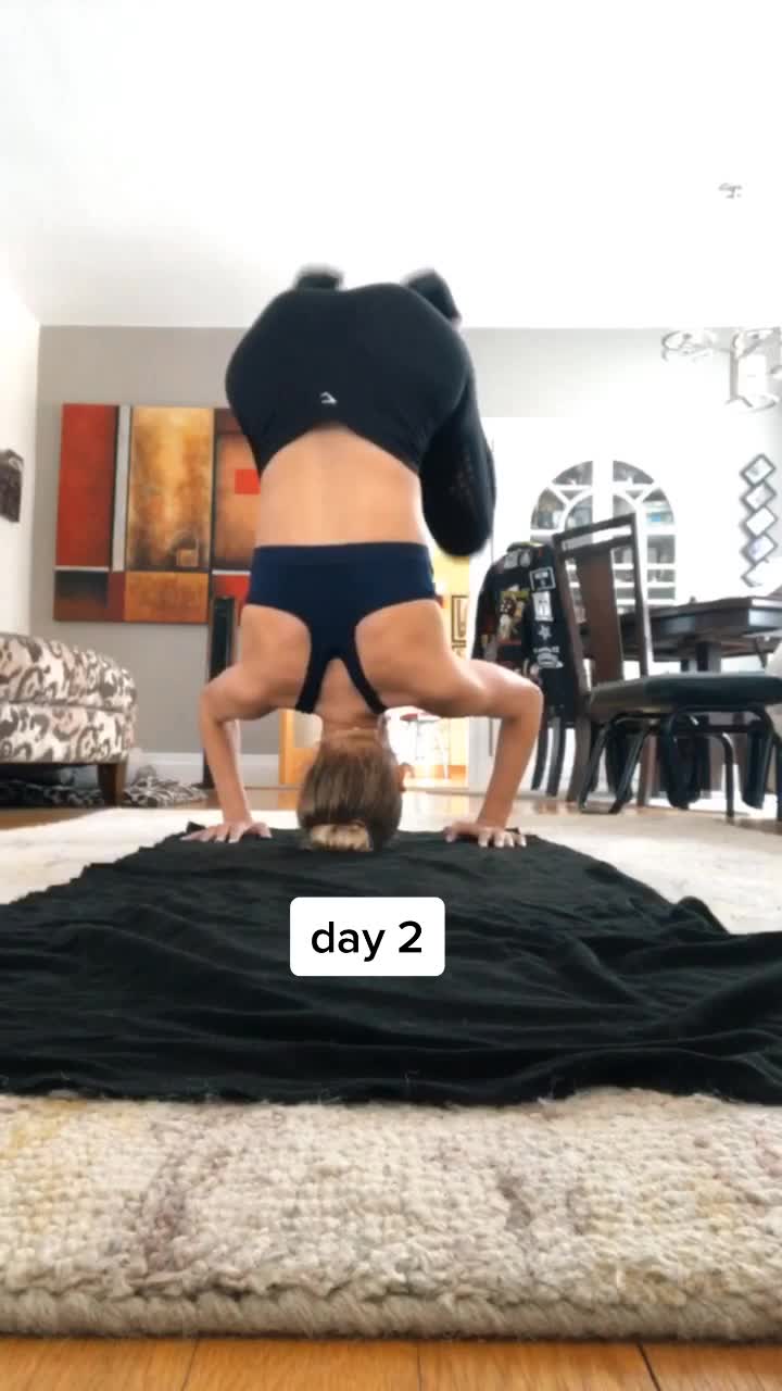 @Vanessa Jolie