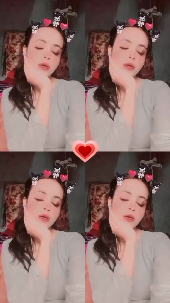 @Queen 👑