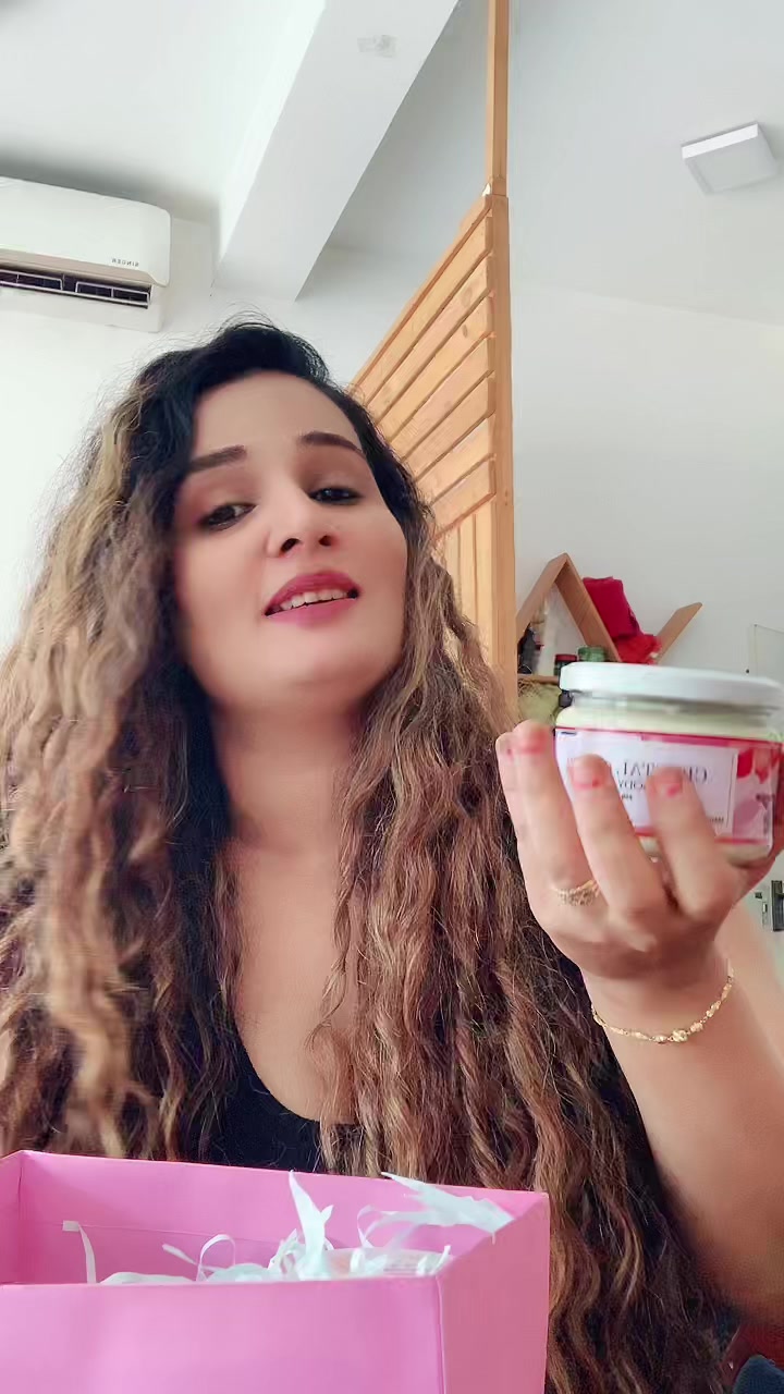 @ROOMAYA❤️😘