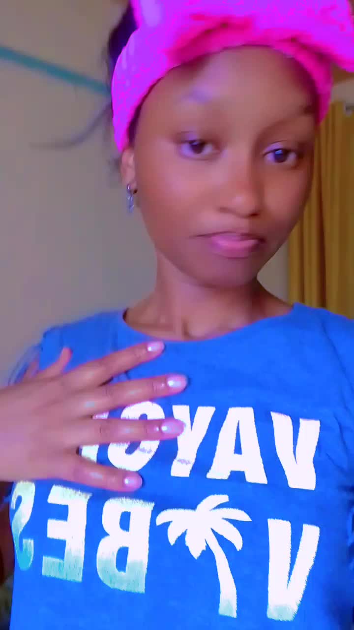 @💘𝖋𝖊𝖓𝖓𝖟👀