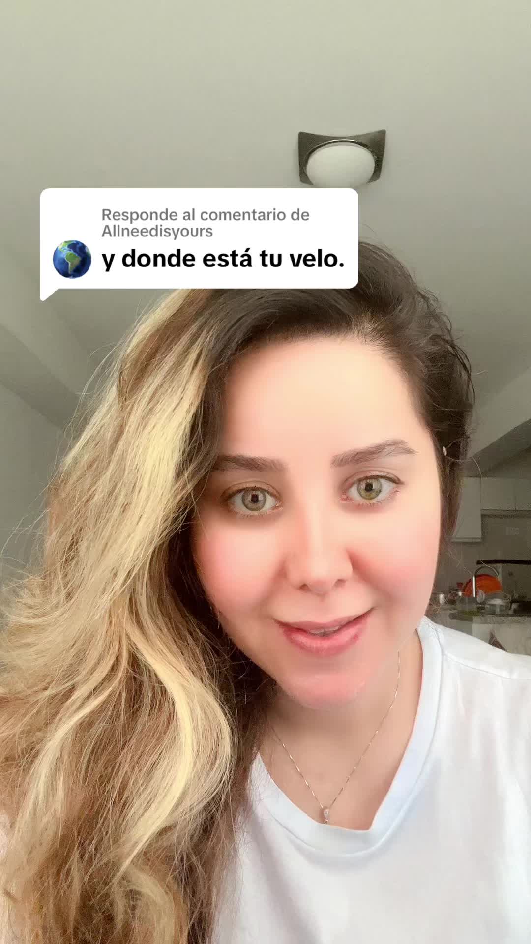 @ChicaPersaEnPerú
