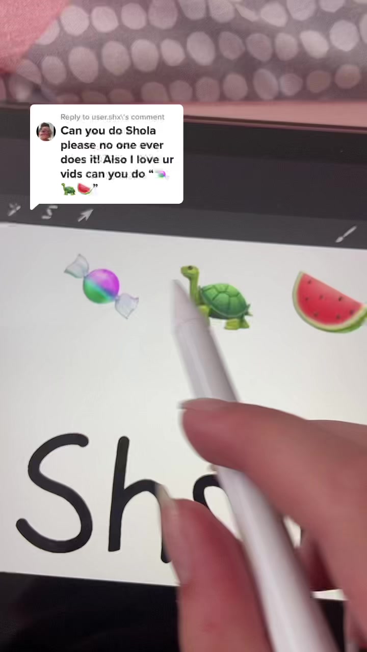 @Hey pls follow!!