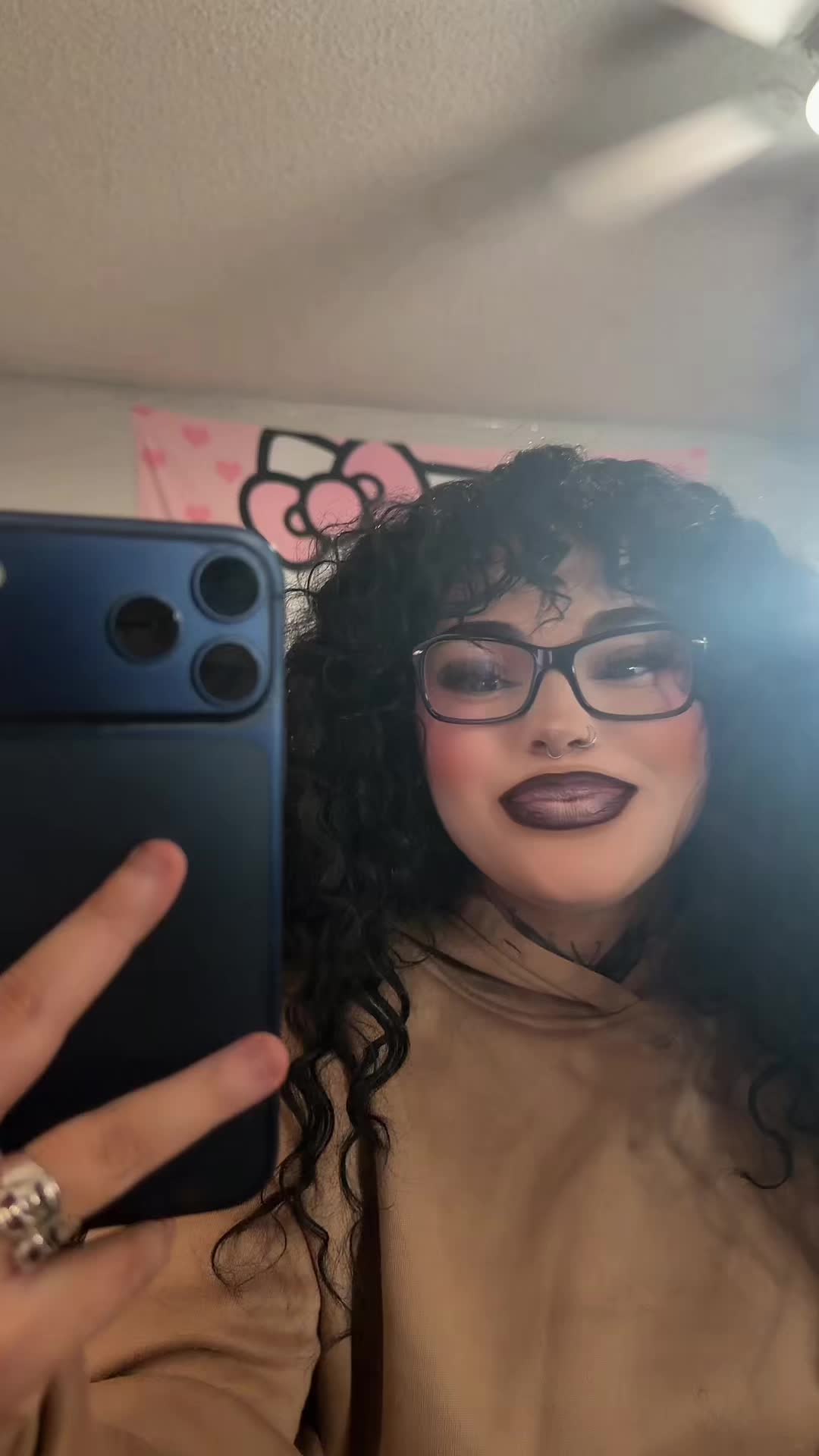 @𝓒𝓱𝓪𝓻𝓵𝓲𝓮🖤🕷️