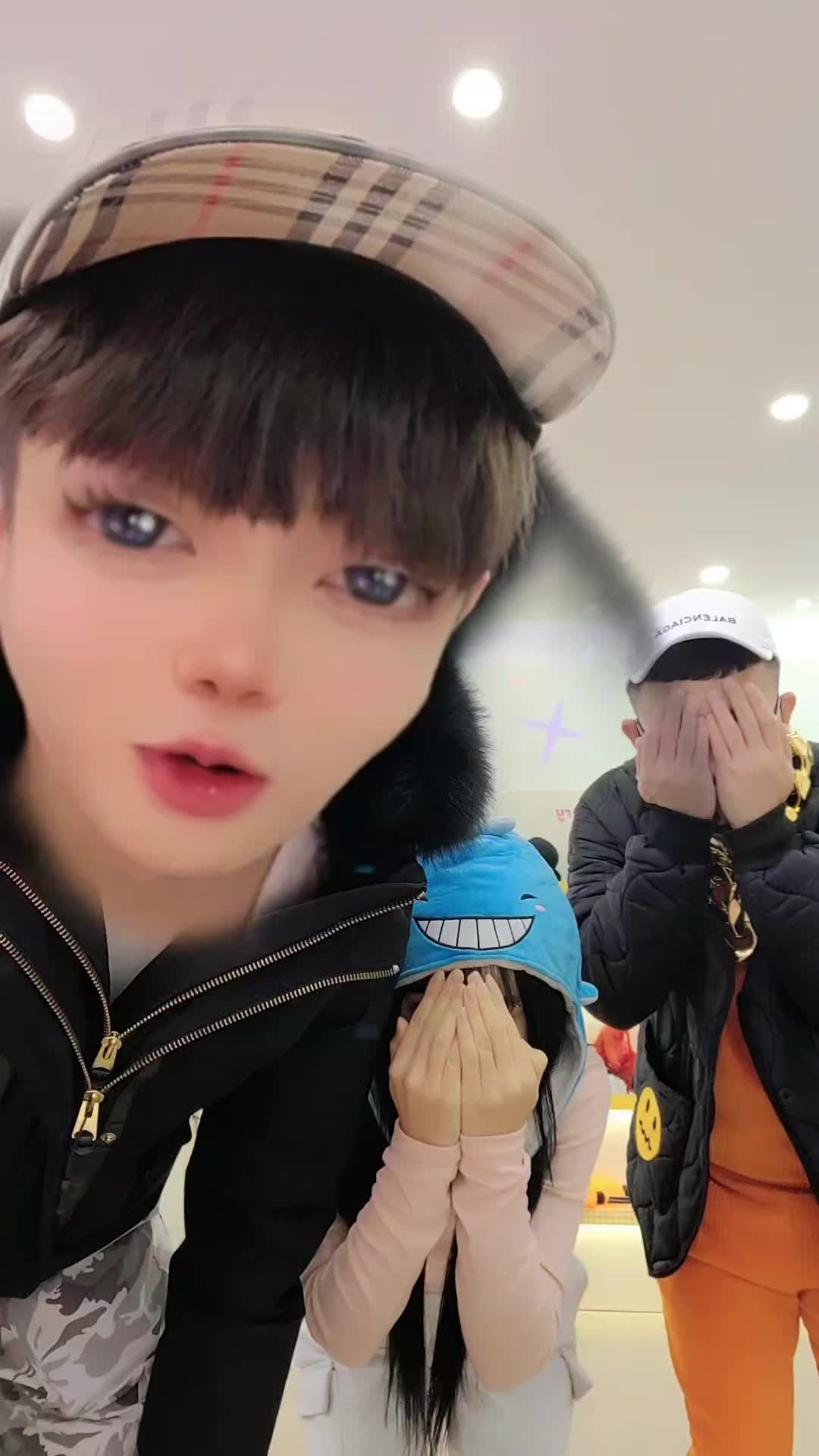 @user63403243998
