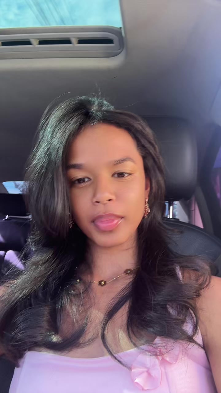 @Avaka_indrindra💋
