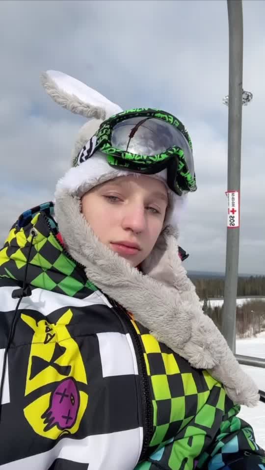 @Русская Рапунцель👑