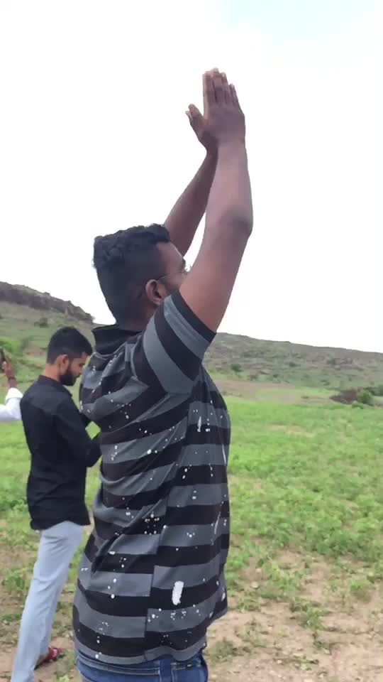 @akshaykhaire.xd
