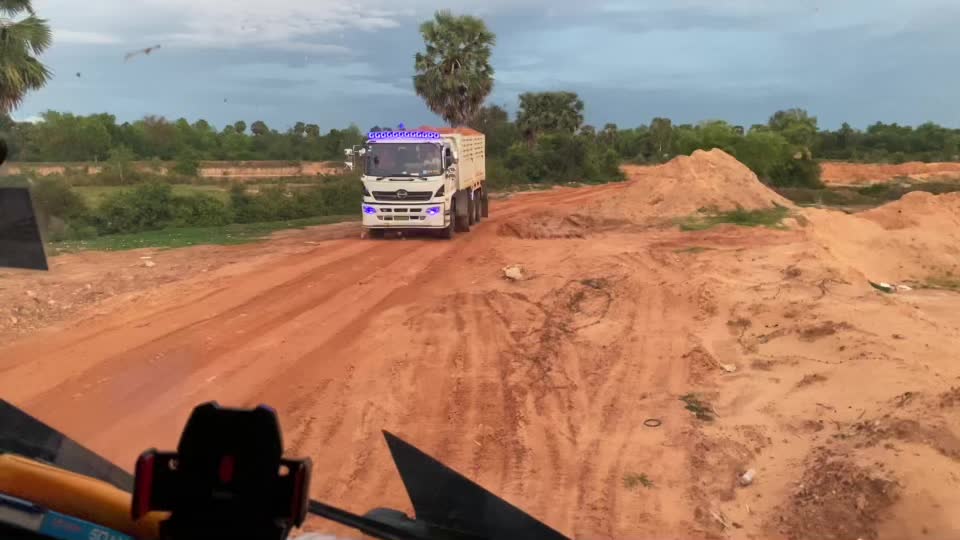 @ខន នាគសា🤍🤙🏻