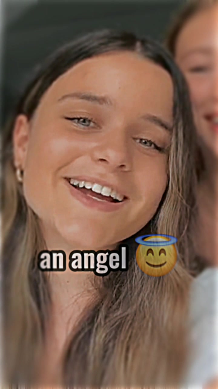 @elliebrown
