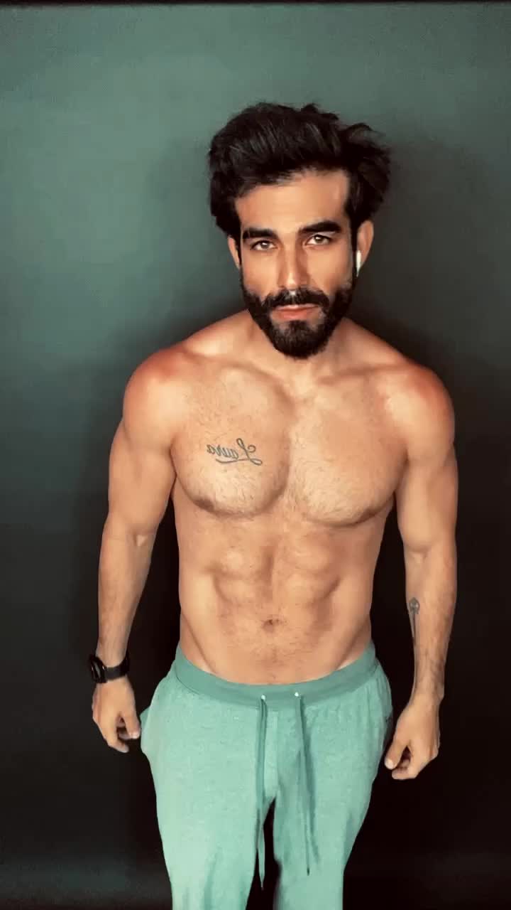 @Roberto Valdez