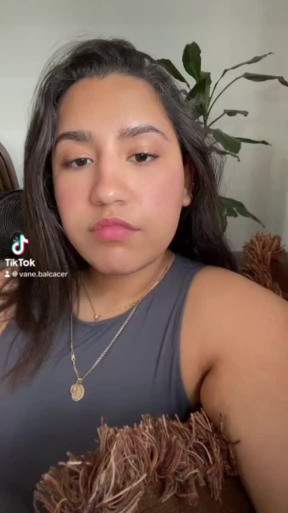 @Vanessa Balc&aacute;cer