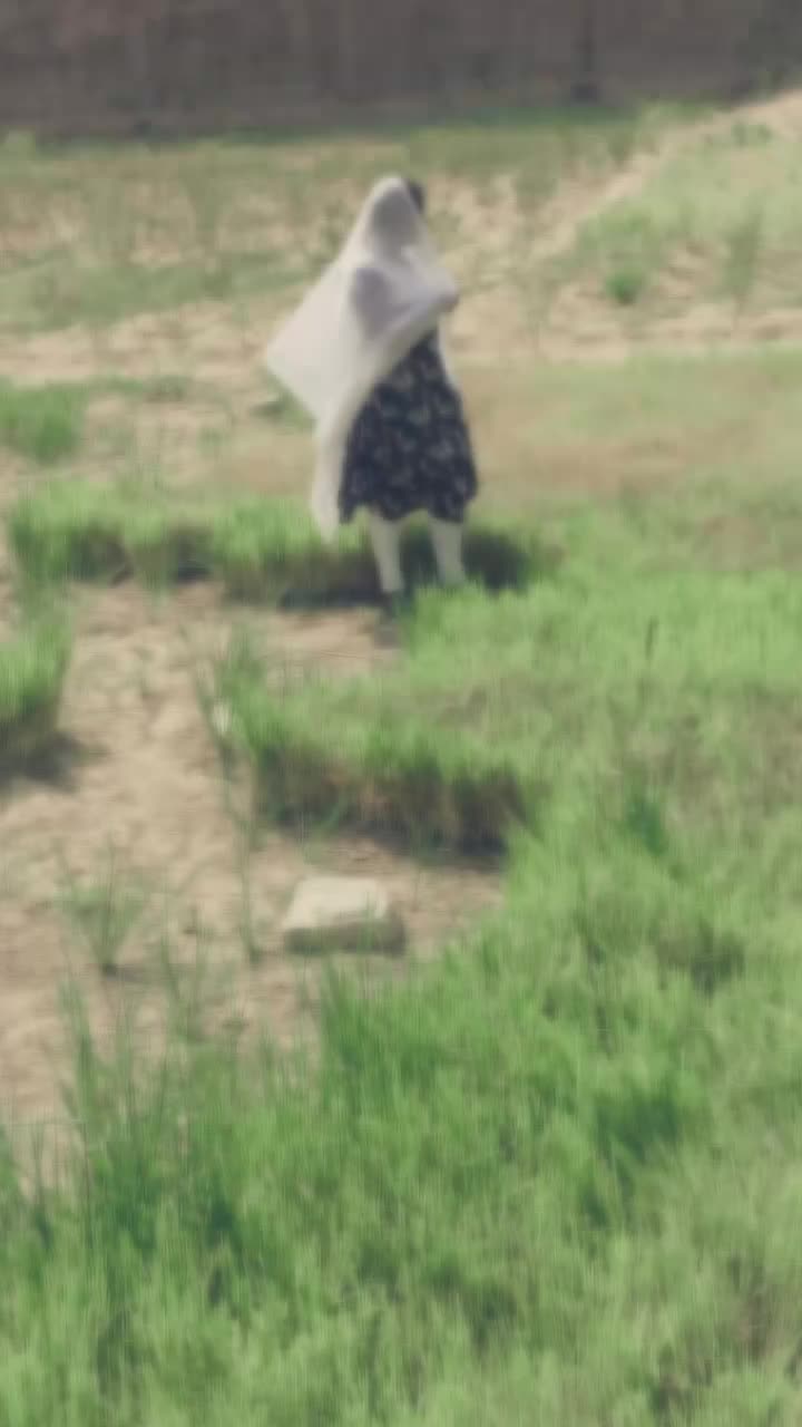 @_d_i_v_y_a_