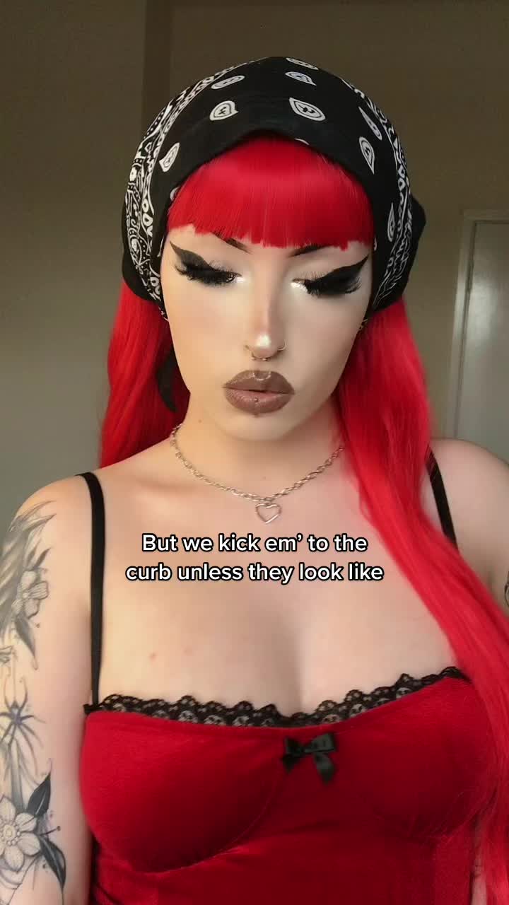 @Pixieplux