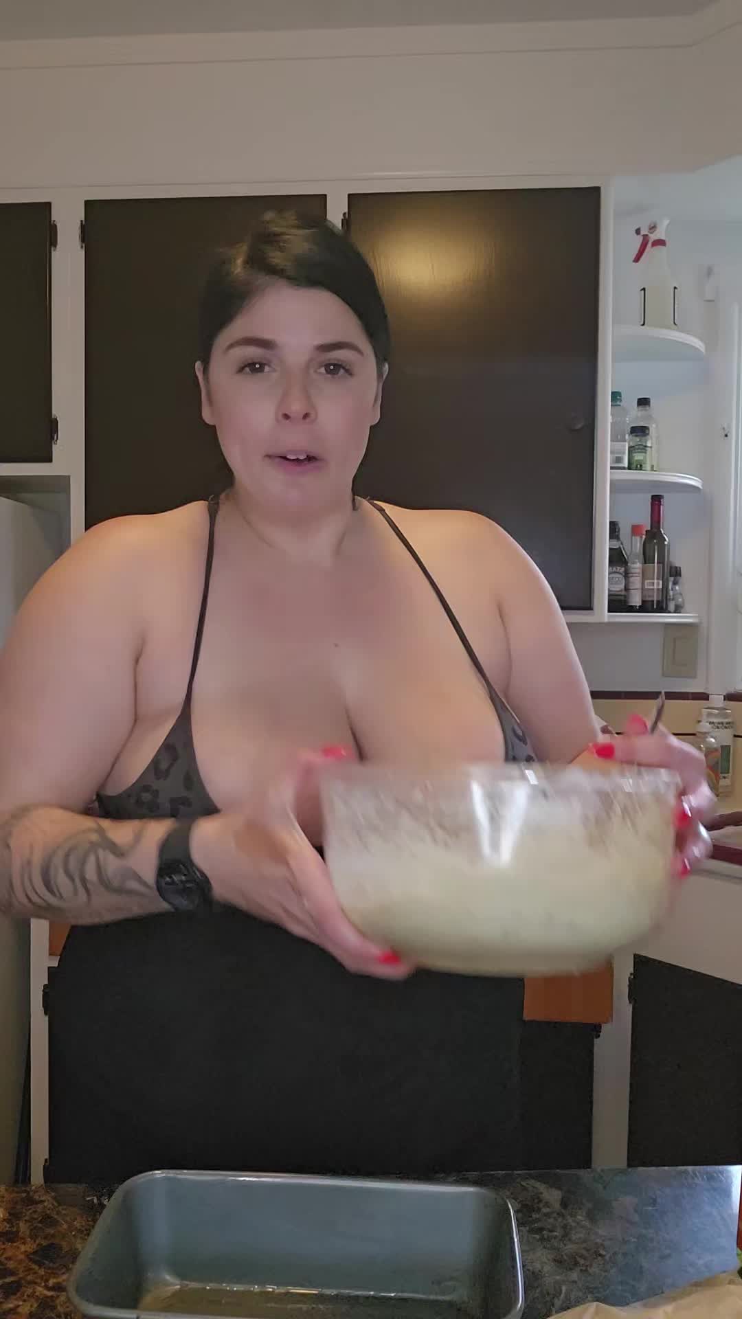 @sheisatang8