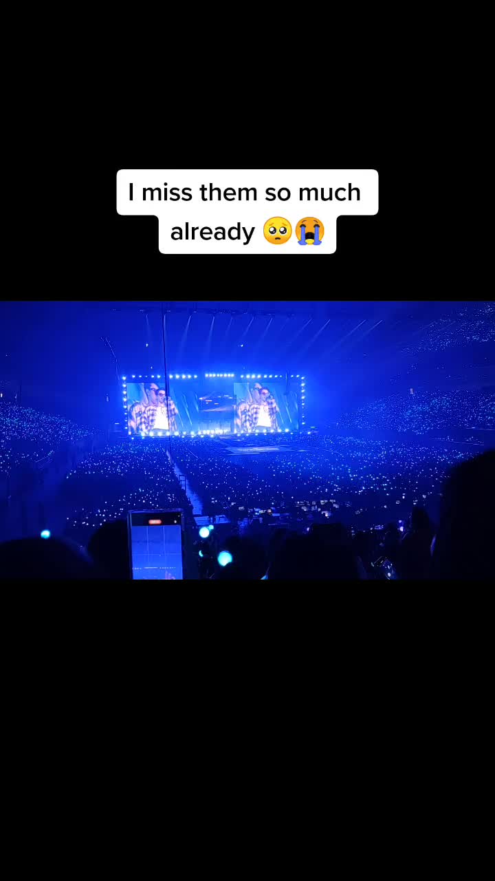 @XyoojBe⁷ ⟭⟬ 💜 ⟬⟭