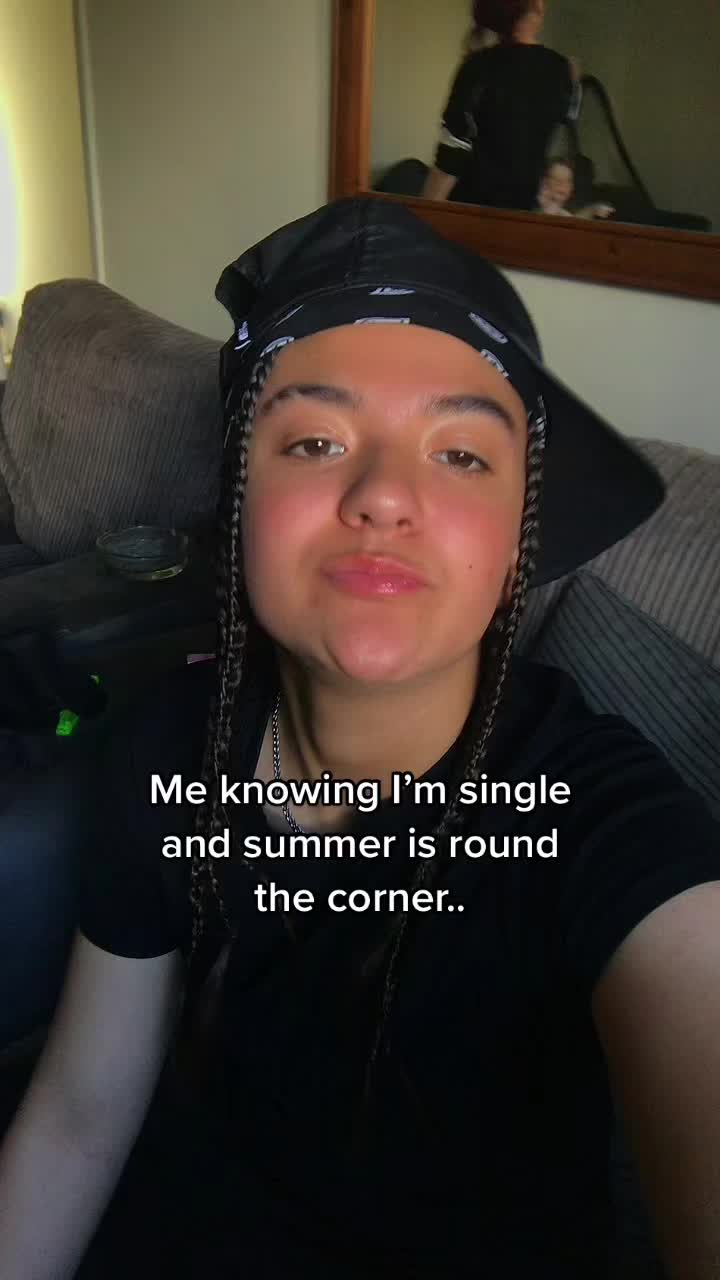 @CXŠH T 🧸