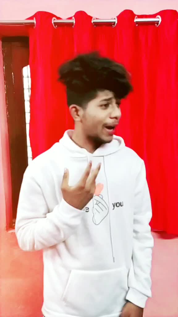 @kamina hoon 😜😜