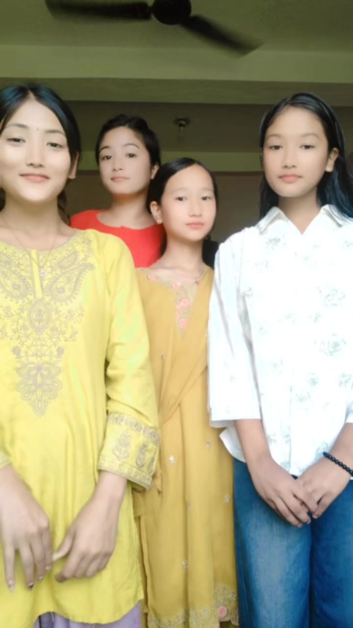 @मेनुका घोताने गुरुङ्ग 🫶💙