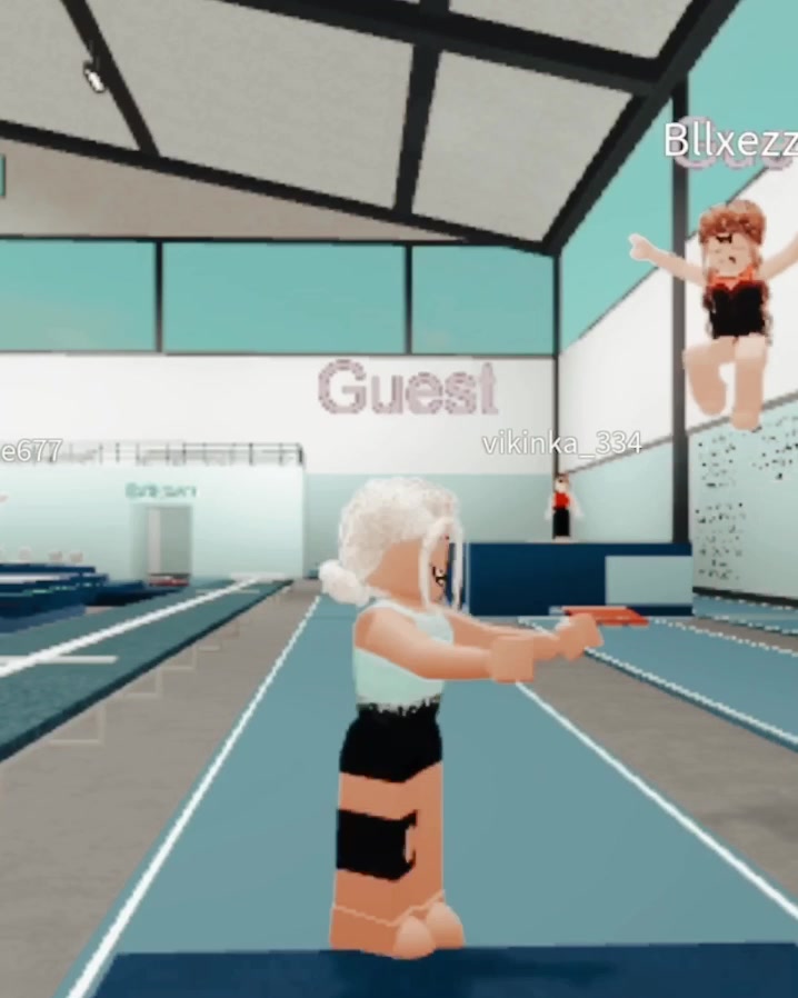 @𝗛𝗲𝗹𝗹𝗼 :𝟯