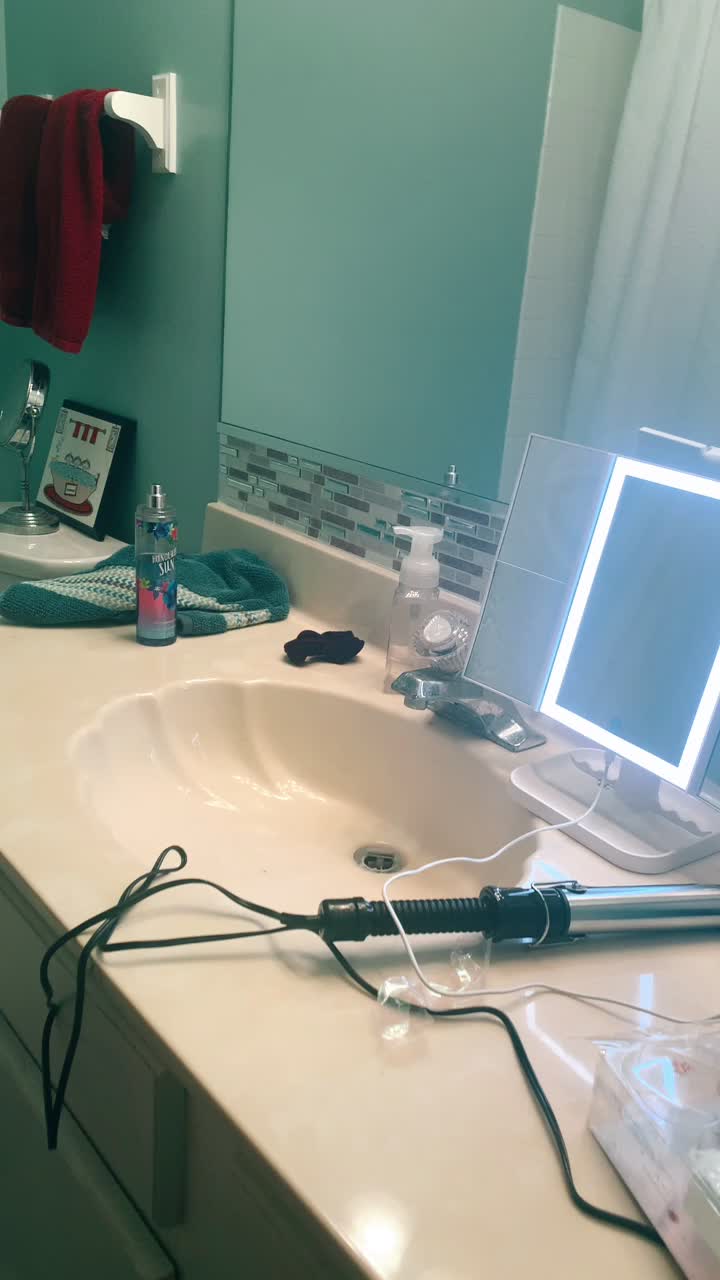 @cleaning....girlz