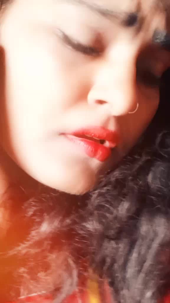 @ÜRS__PRIYA :)🥰
