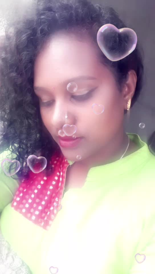 @indhum94