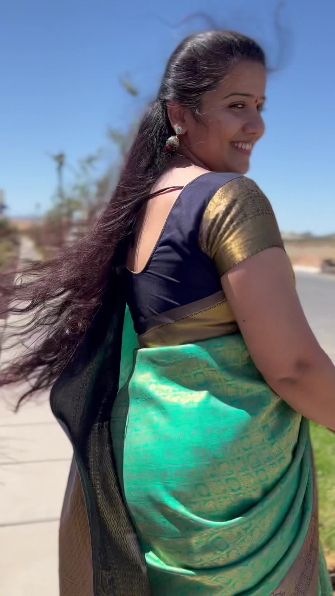@Vani_venni