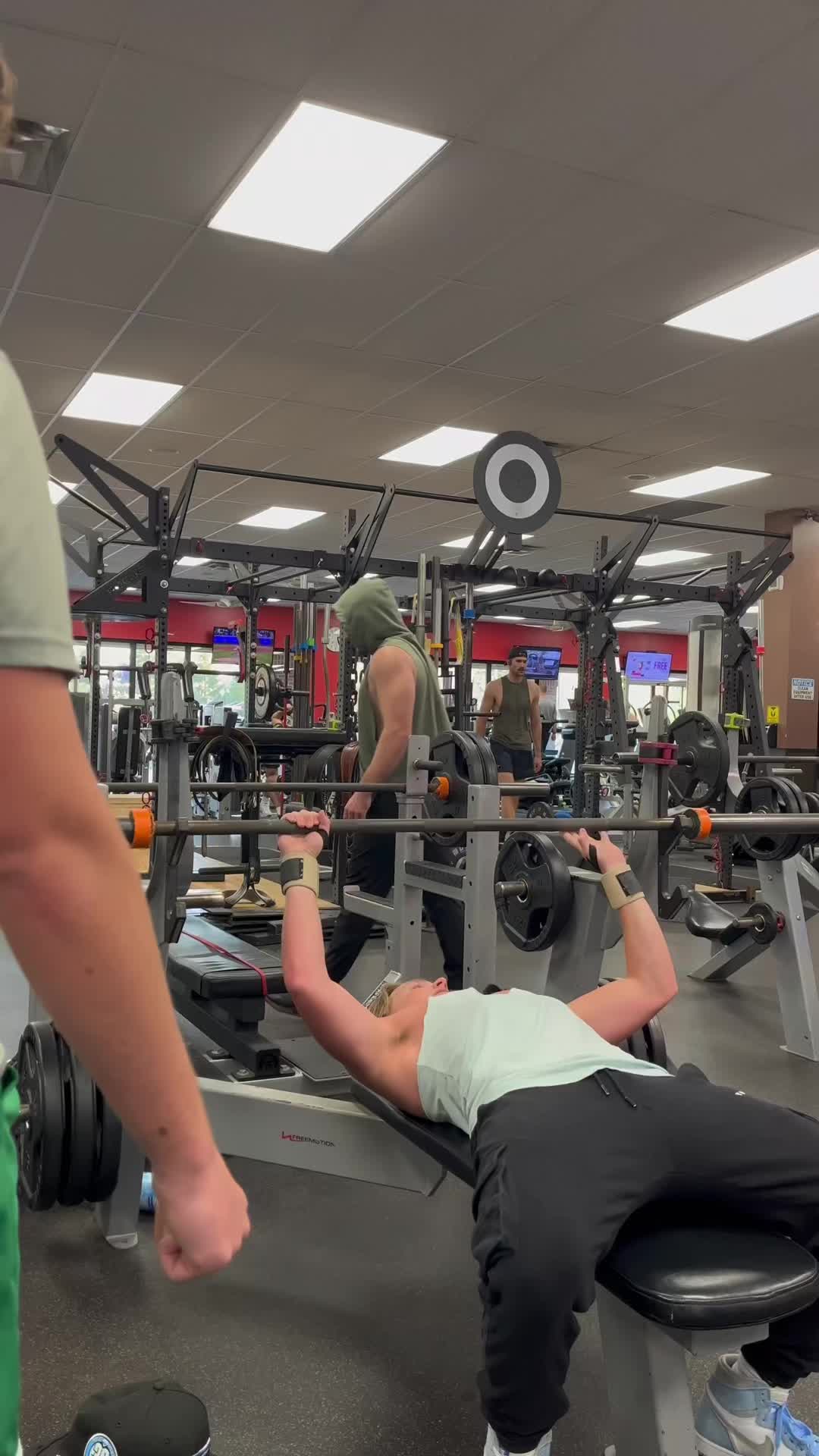 @jackedtholen