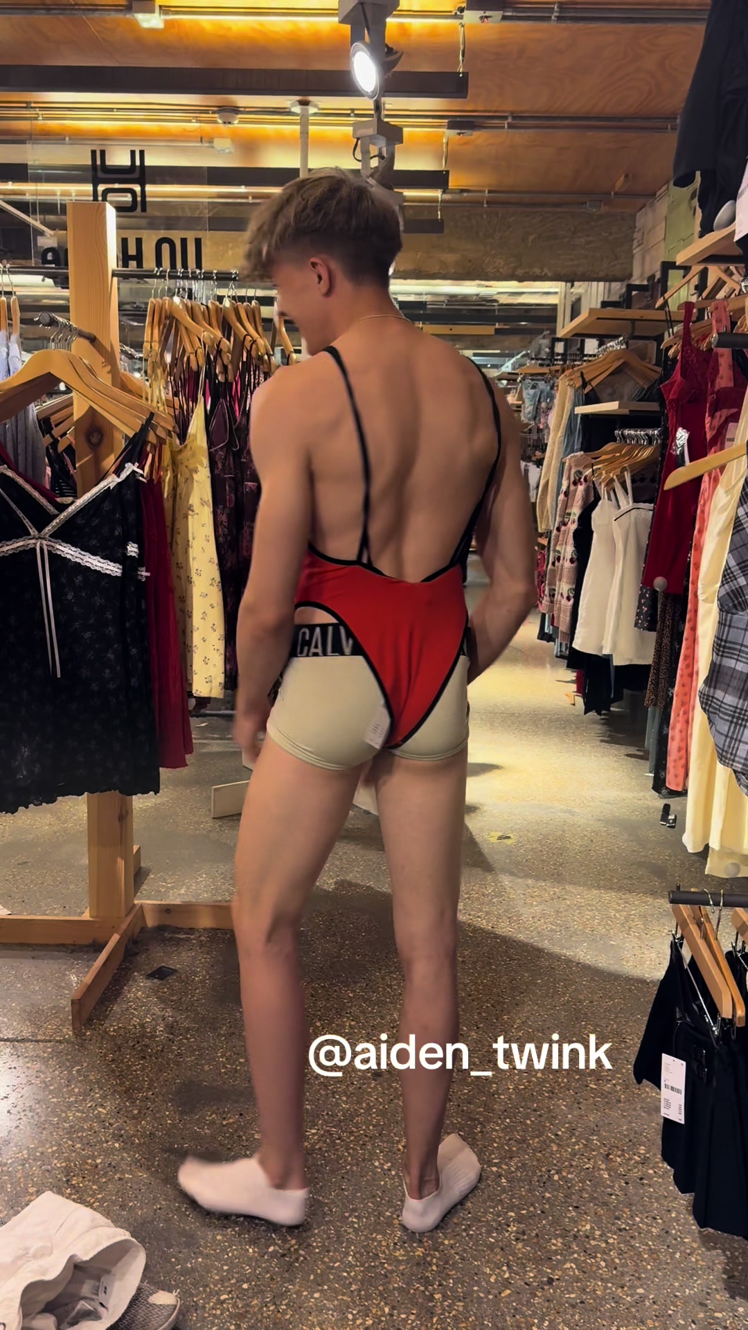 @aiden_twinko