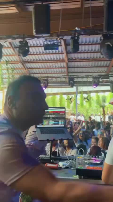 @DJ VICKY NYC