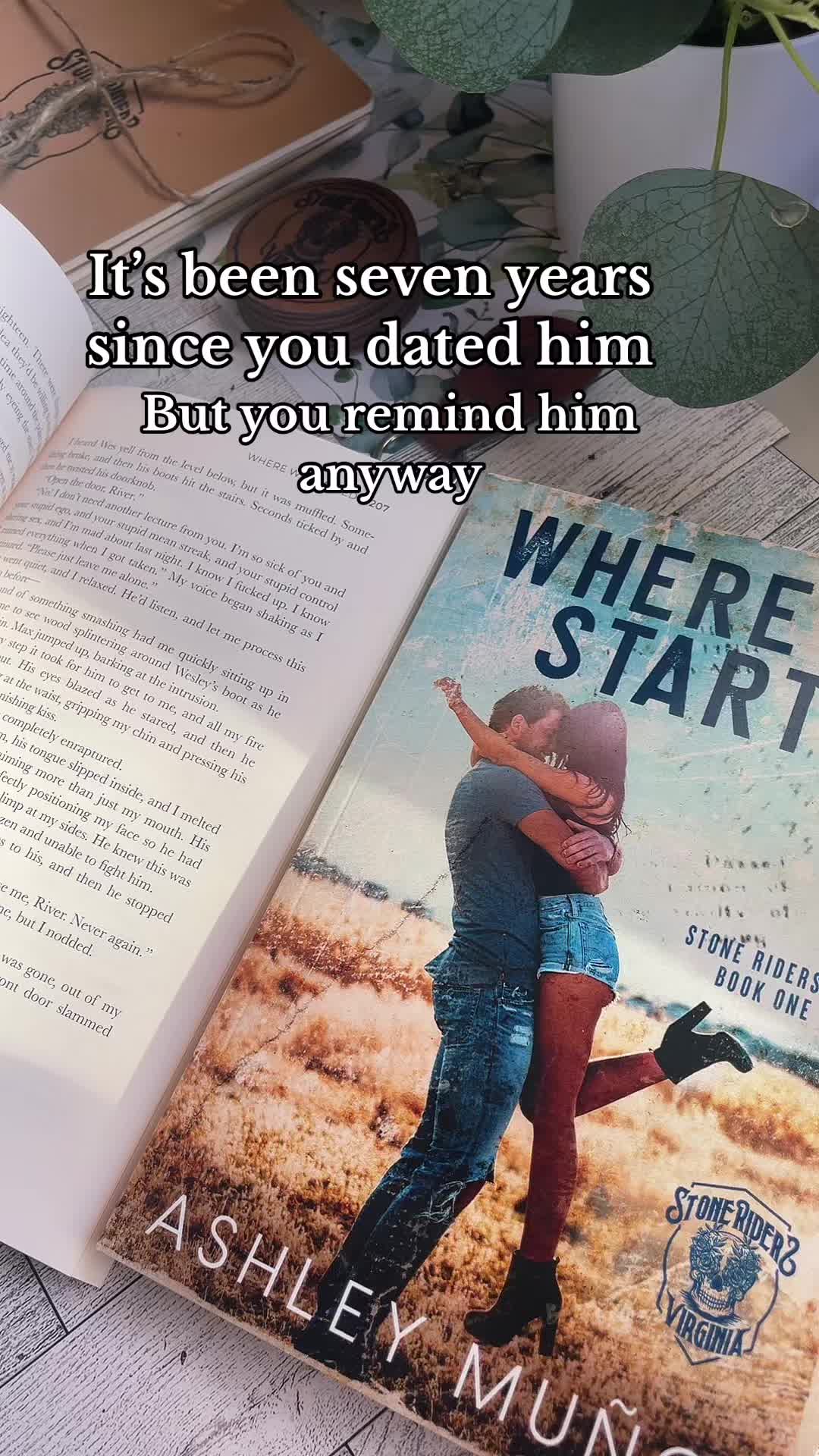 @Ashley Muñoz Reads