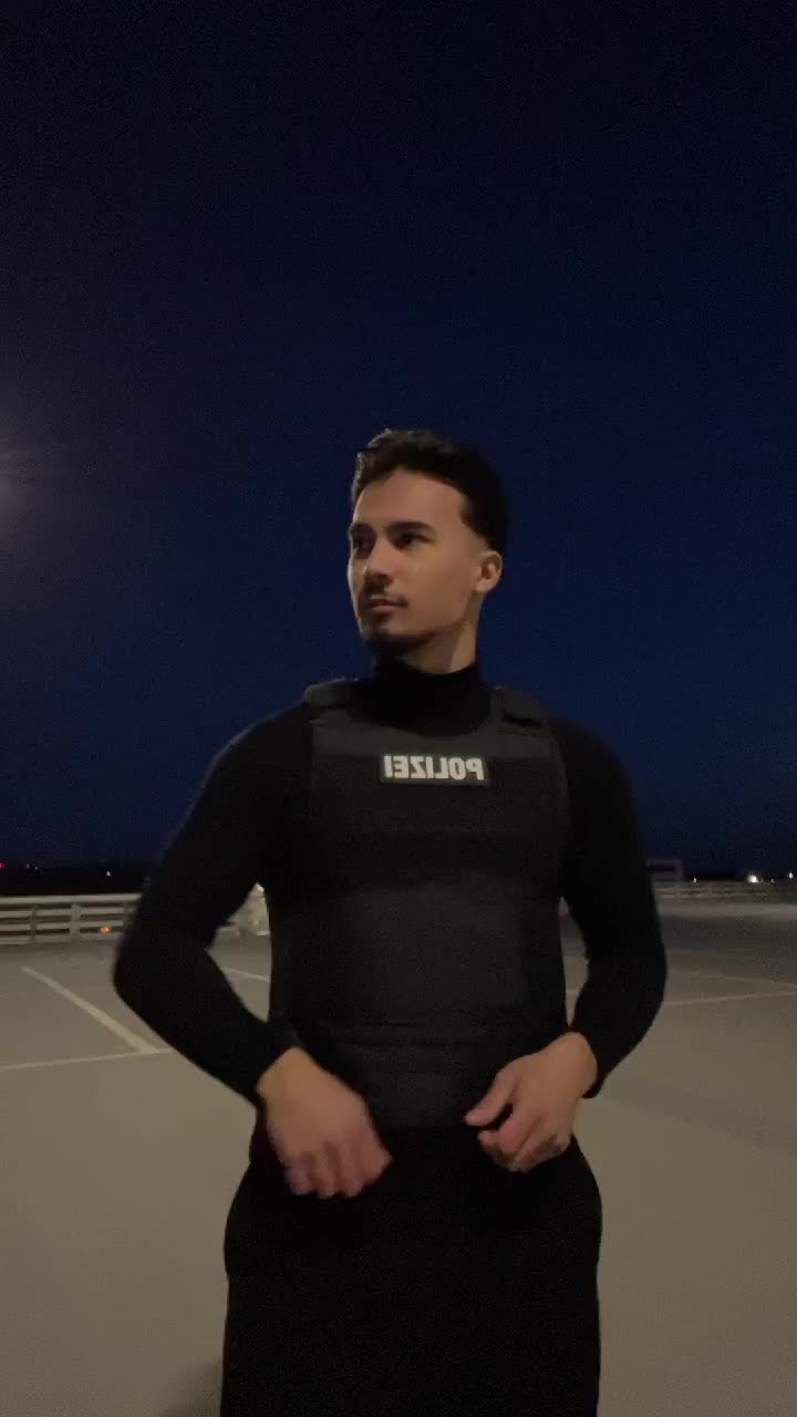 @Armond👮&zwj;♂️