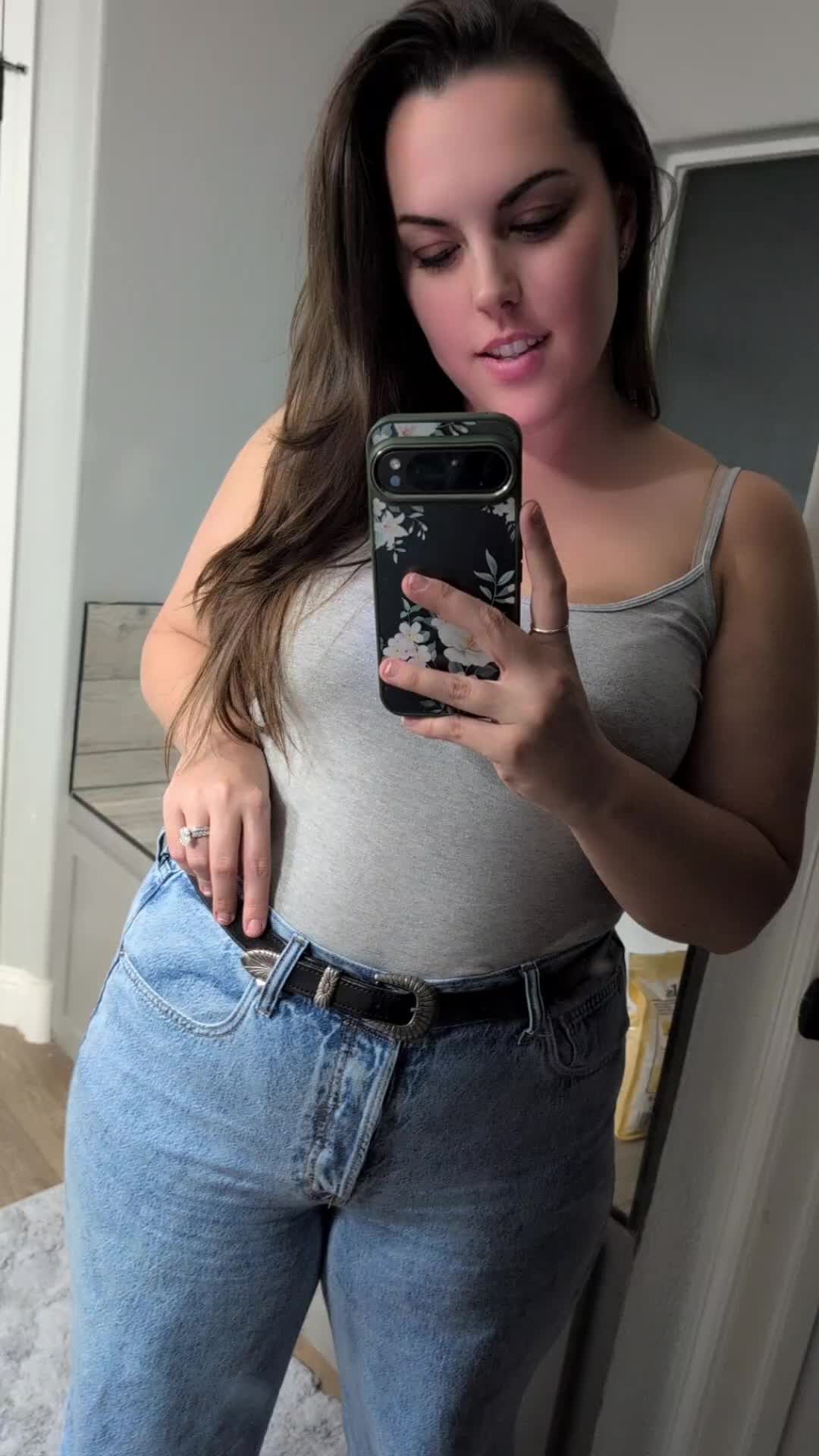 @AshMegz
