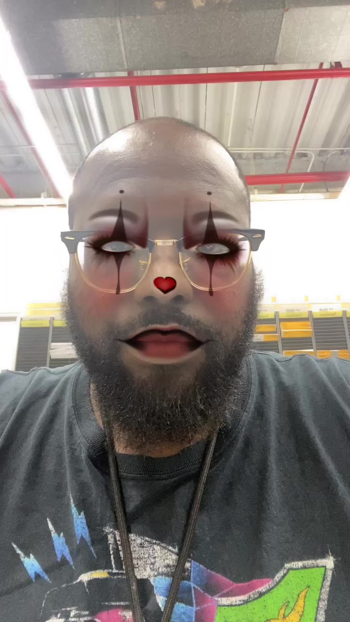 @BeatsByBellz