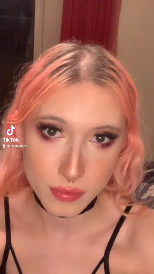 @Destina