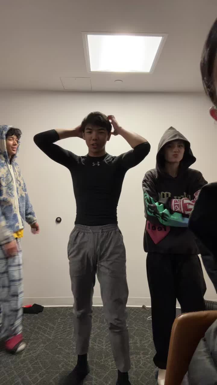 @kyawzwa