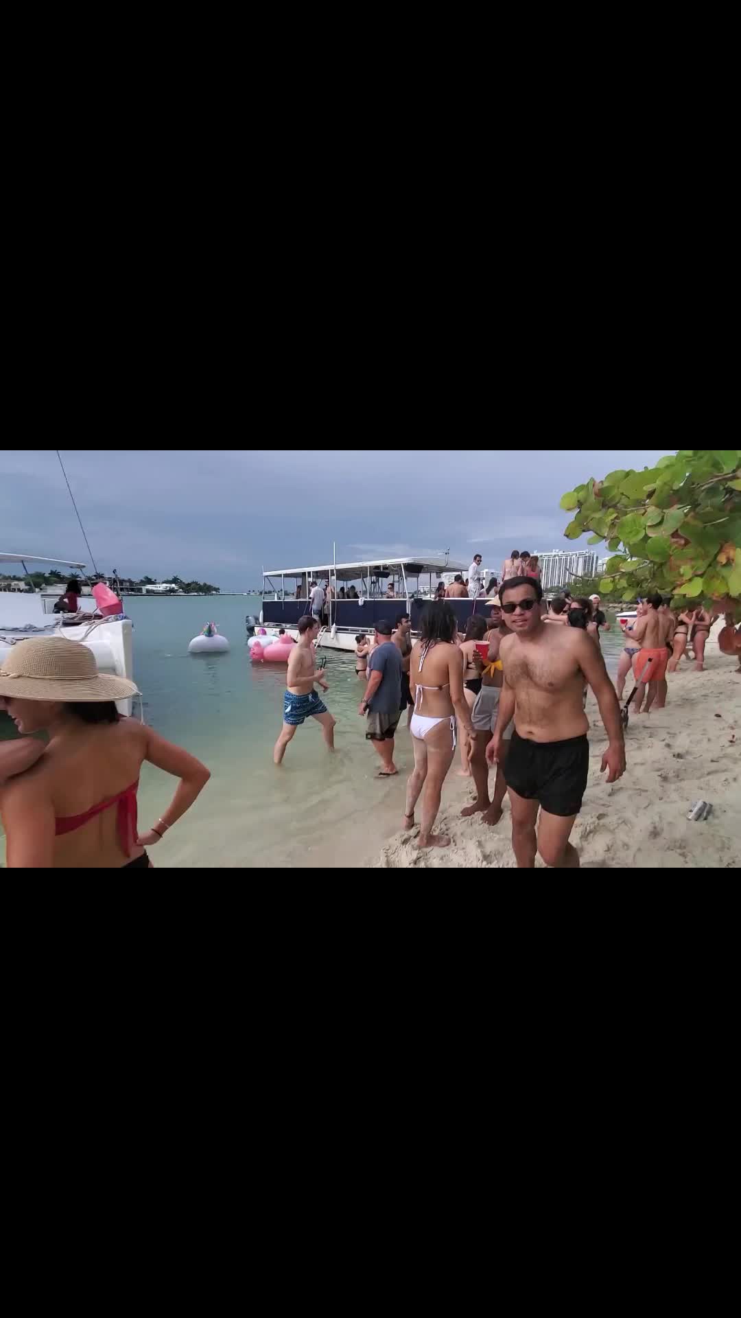 @South Beach Party Boats