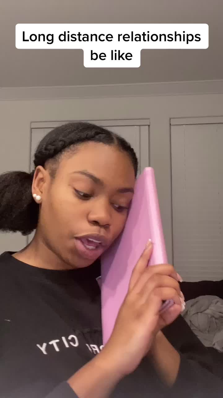 @ARIEZZIE💋☮️