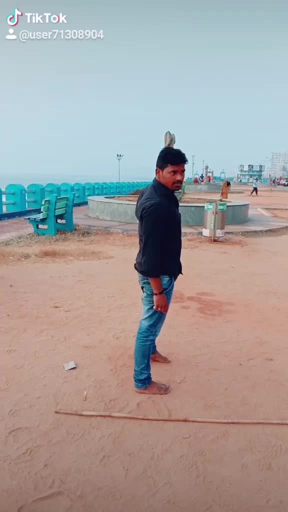 @Dasumani